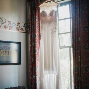 Pronovias Size 4 Off White Wedding Dress